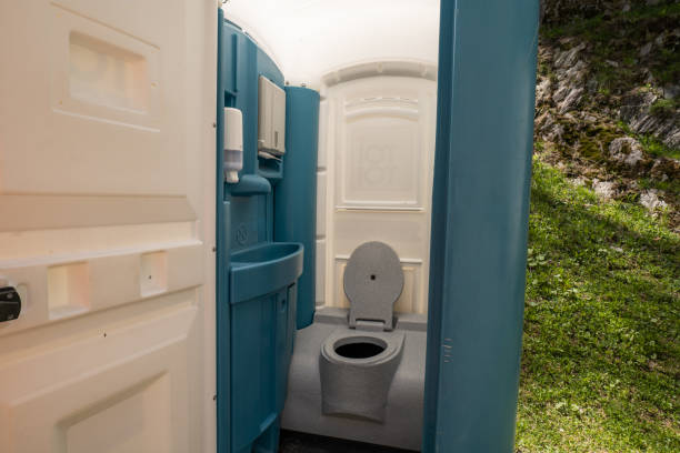 Best Affordable portable toilet rental  in Bridgeport, OH
