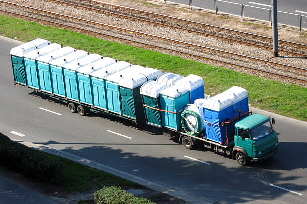 Portable Toilet Options We Offer in Bridgeport, OH